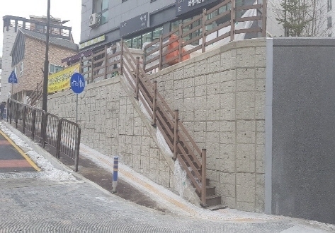 신동탄SK뷰 진입로공사중 자립식옹벽공사(H=3.0m)